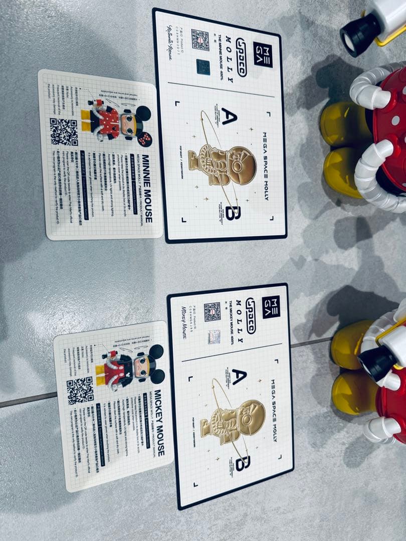 molly 400% ミッキー　ミニー　フィギュア 2体セット