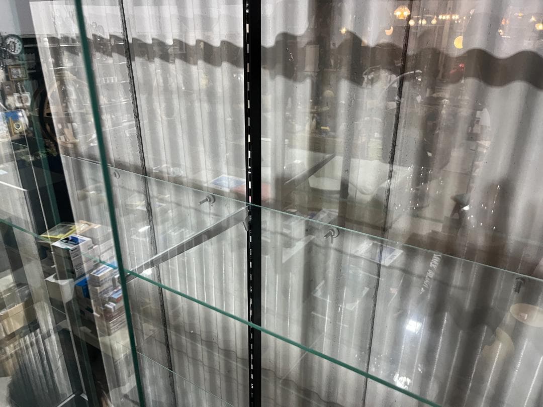 【引き取り限定③】ガラス棚 / ショーケース