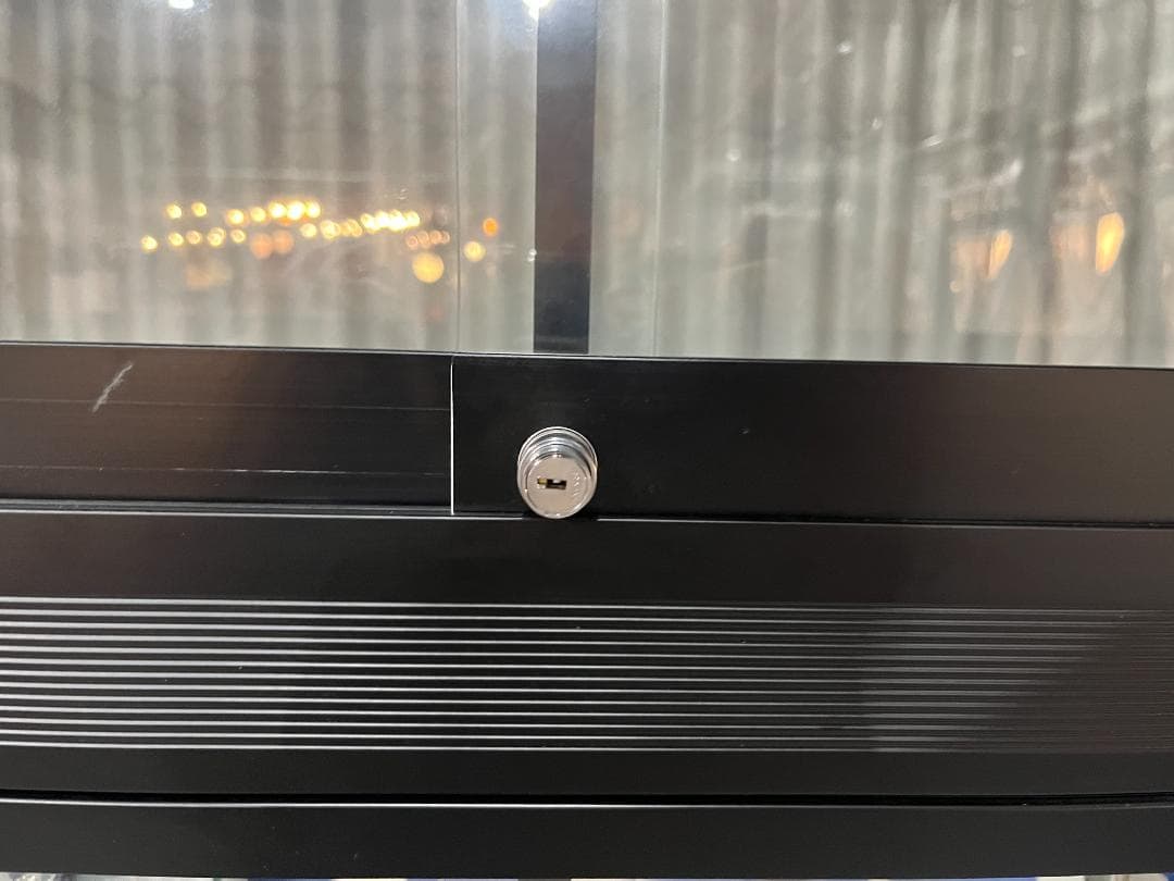 【引き取り限定③】ガラス棚 / ショーケース