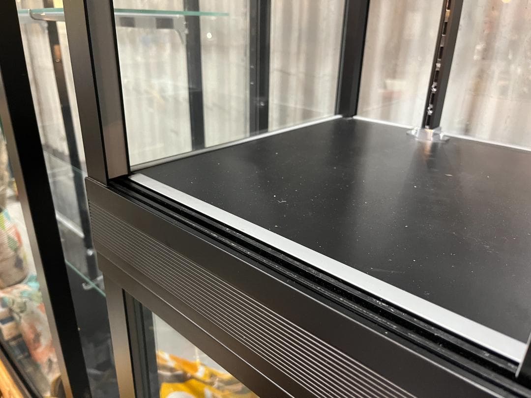 【引き取り限定③】ガラス棚 / ショーケース