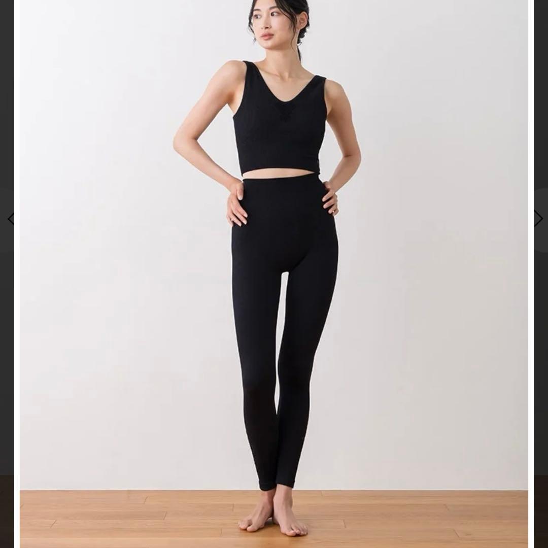 【新品未使用】SUKALA ヨガ　ベーシックレギンス Lサイズ　ブラック