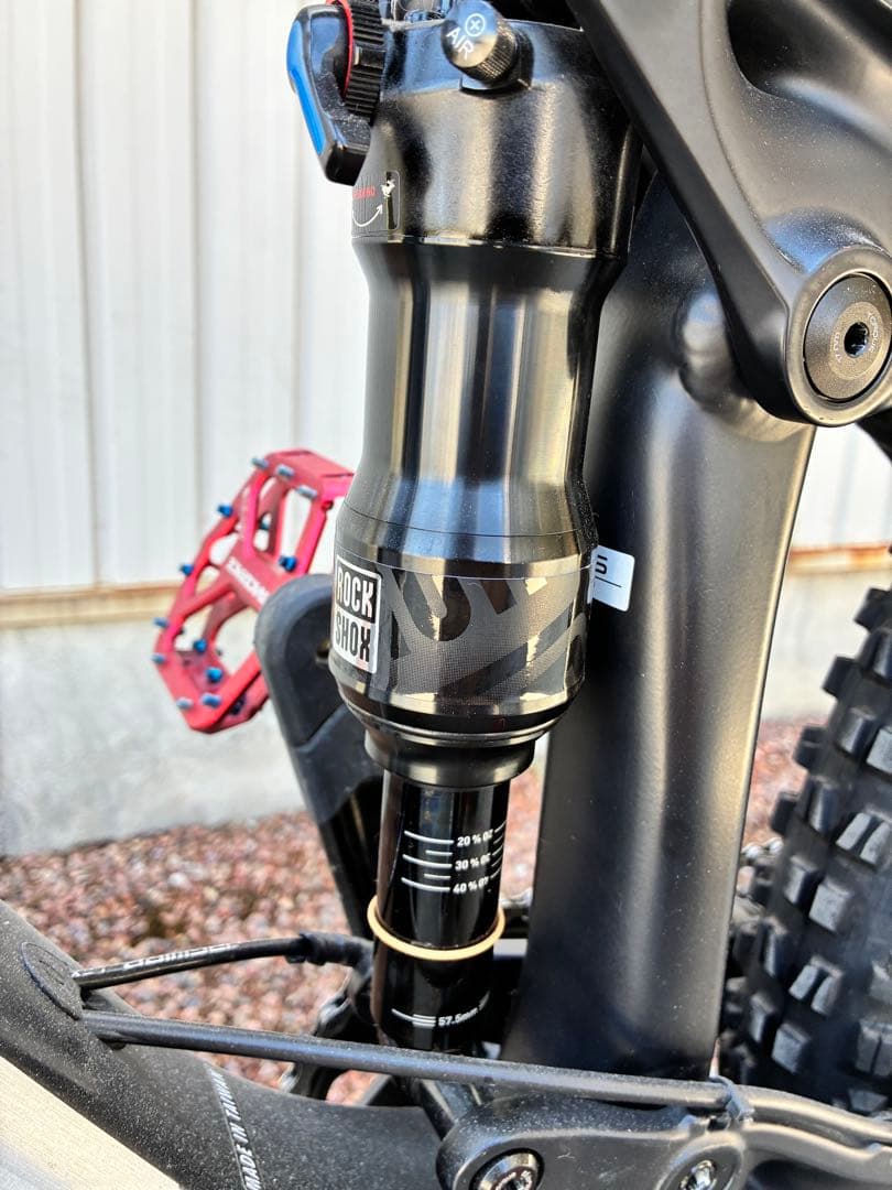 2017 Trek マウンテンバイク remedy8 27.5 Mサイズ