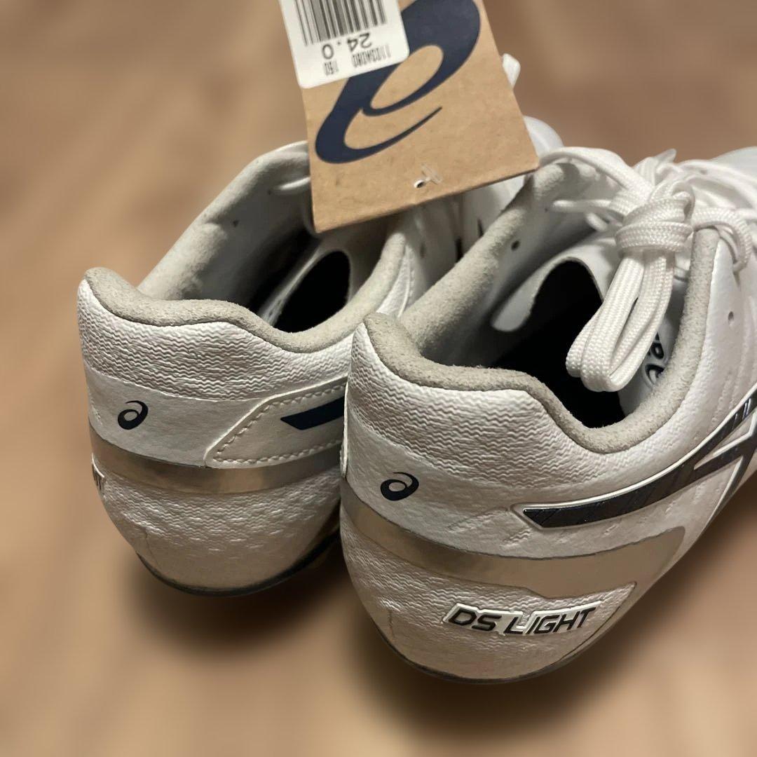 新品 アシックス DS LIGHT ホワイト スパイクシューズ 24cm 箱無し