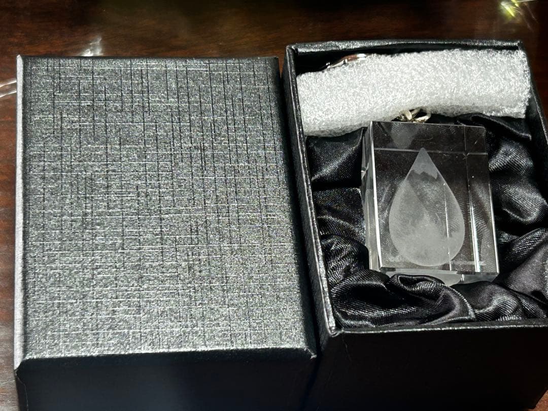 未使用　CODE VEIN ミア　ぬいぐるみ　血涙クリスタルキーホルダー　2点