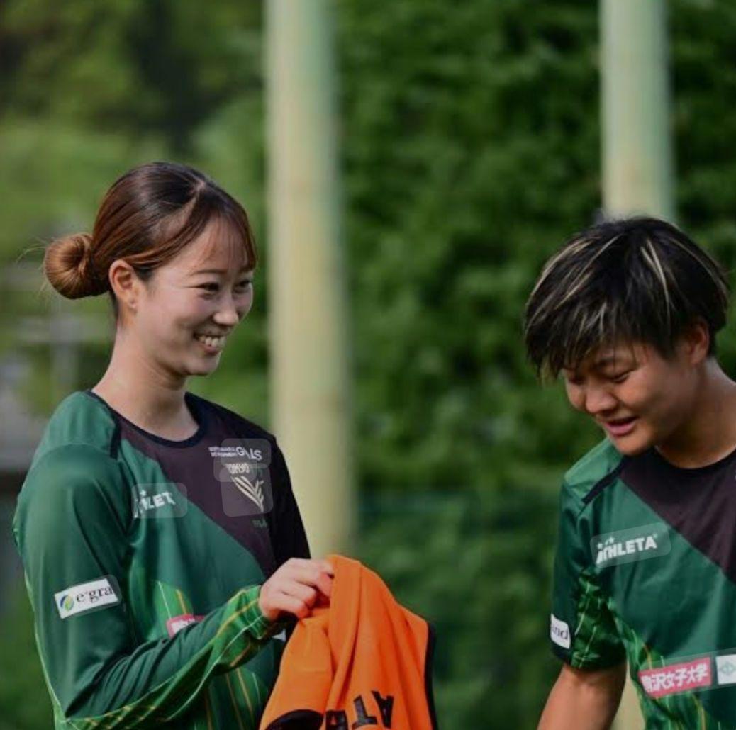 アスレタ 日テレベレーザ 22/23 長袖 トレーニングトップ 紙タグ付き