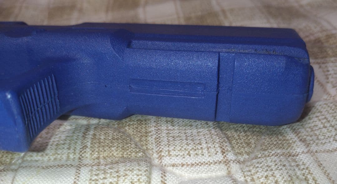 【新品】ブルーガン社製 グロック17 Gen4 無可動 訓練銃