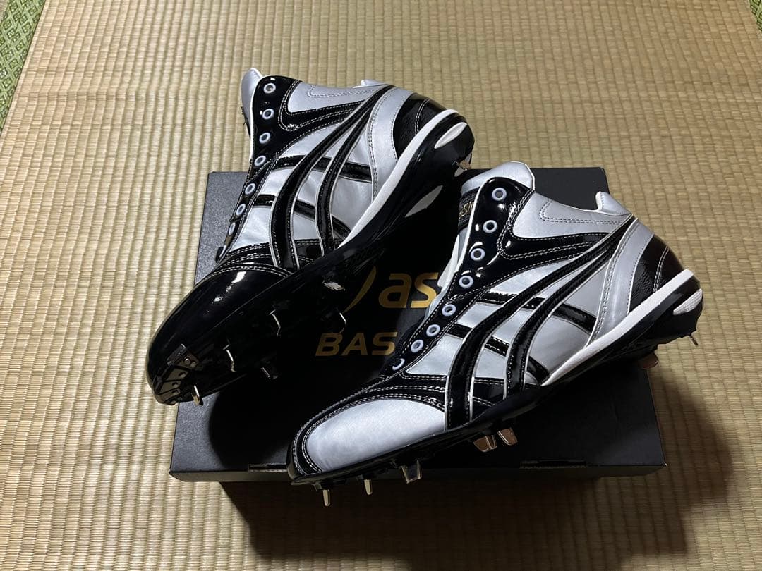 おのけん asics アシックス GOLDSTAGE スパイク 28㎝