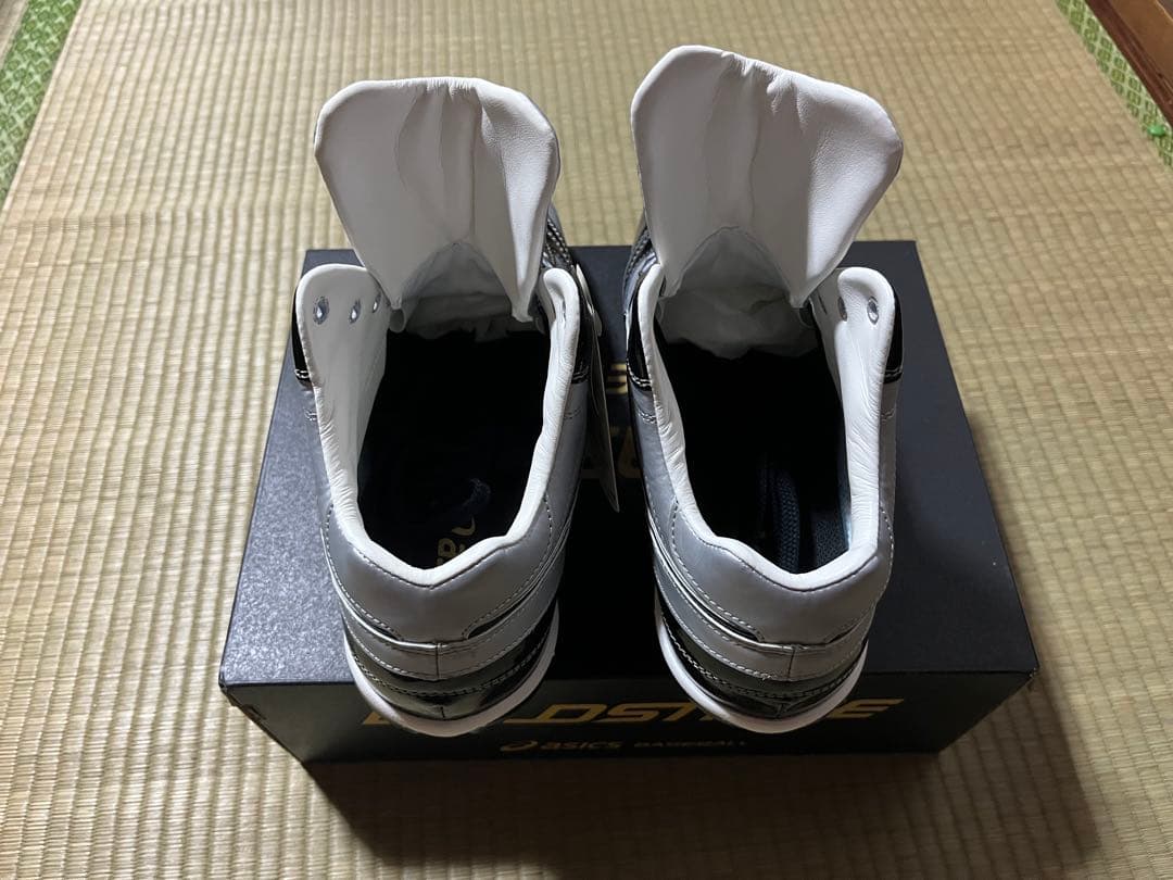 おのけん asics アシックス GOLDSTAGE スパイク 28㎝