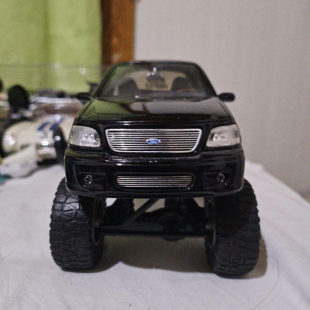 1/24 希少レア　Jada Ford　F-150　ハイリフト　ピックアップ