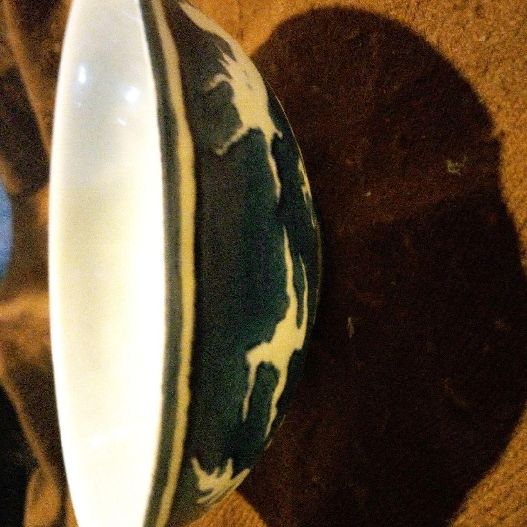 中国陶磁器　明宣徳　青白磁 ドラゴン模様 ボウル