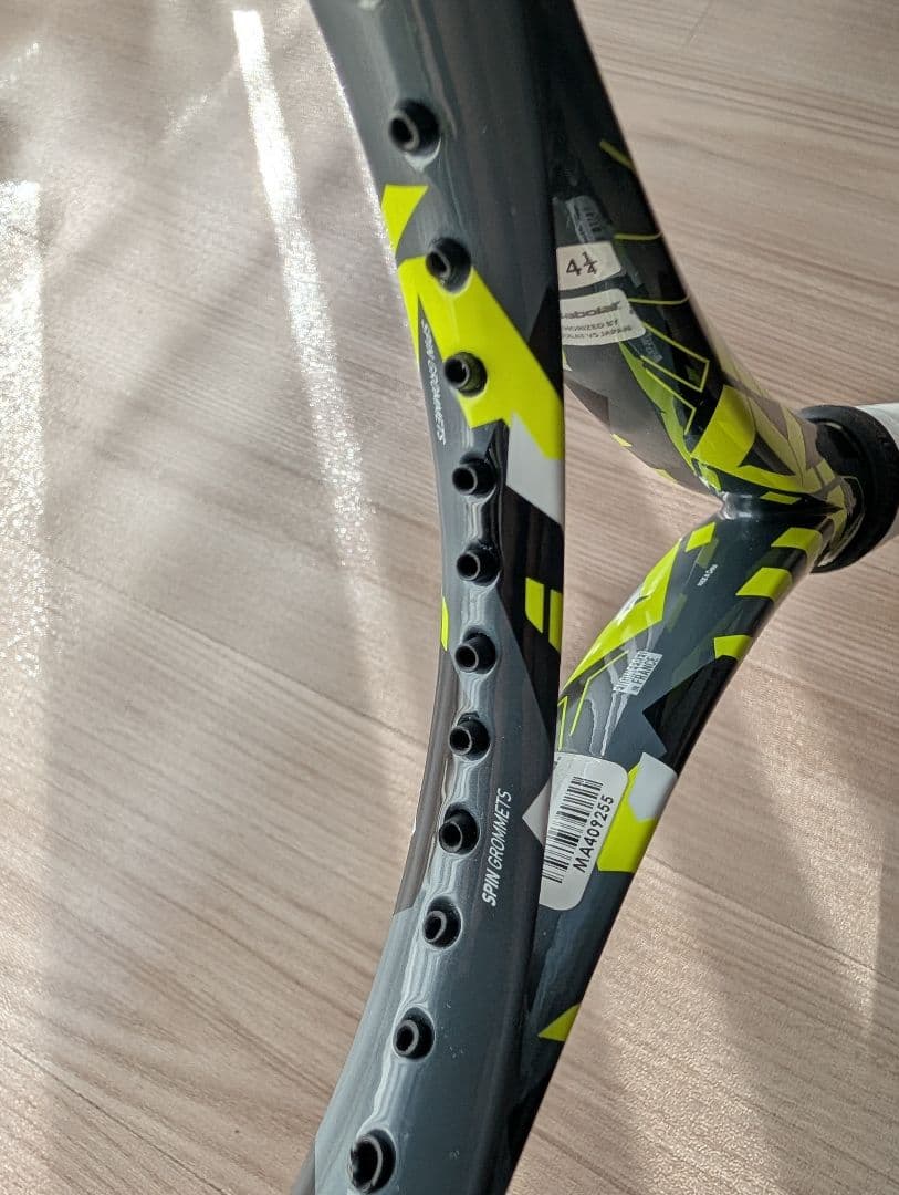 Babolat　ピュアアエロ　2022　G2　100　テニスラケット