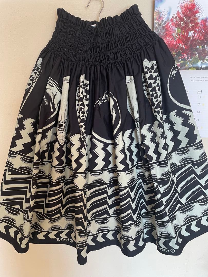 tutuvi パウスカート