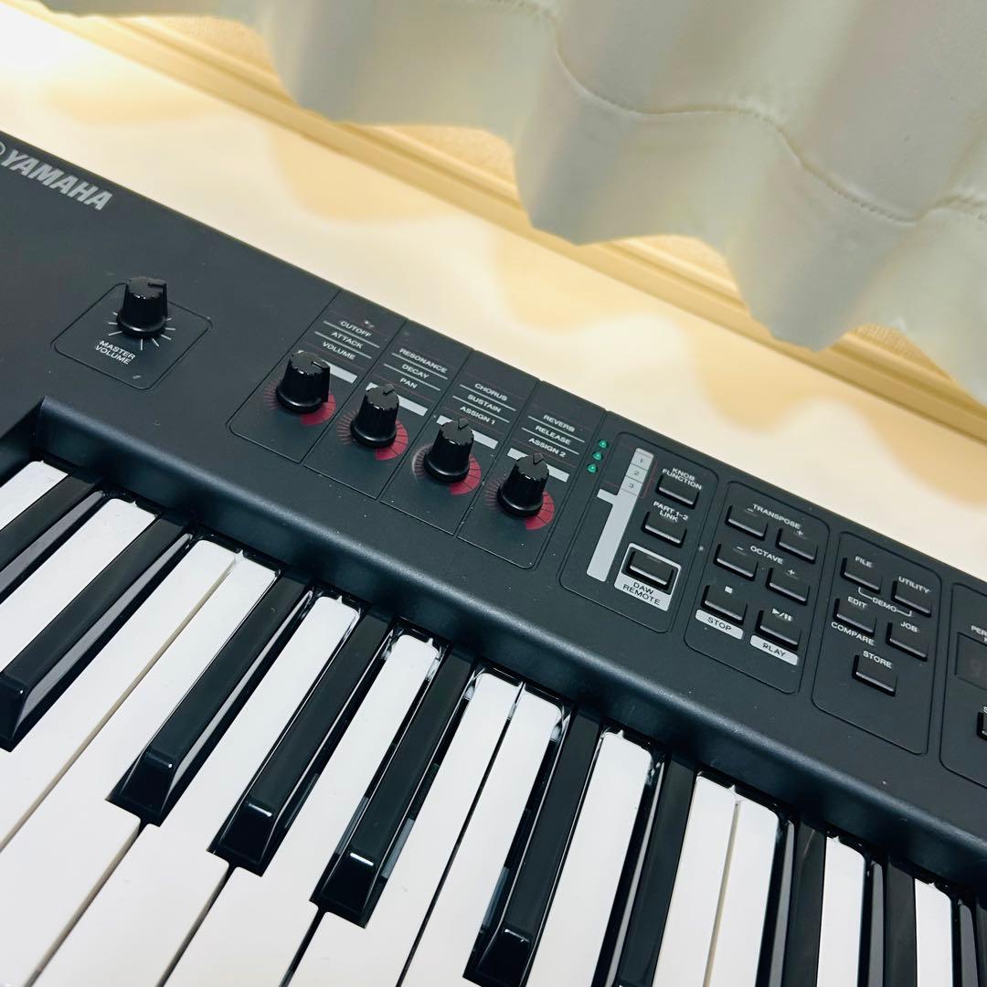 【美品】YAMAHA シンセサイザー MX61 BK 61鍵盤 YAMAHA