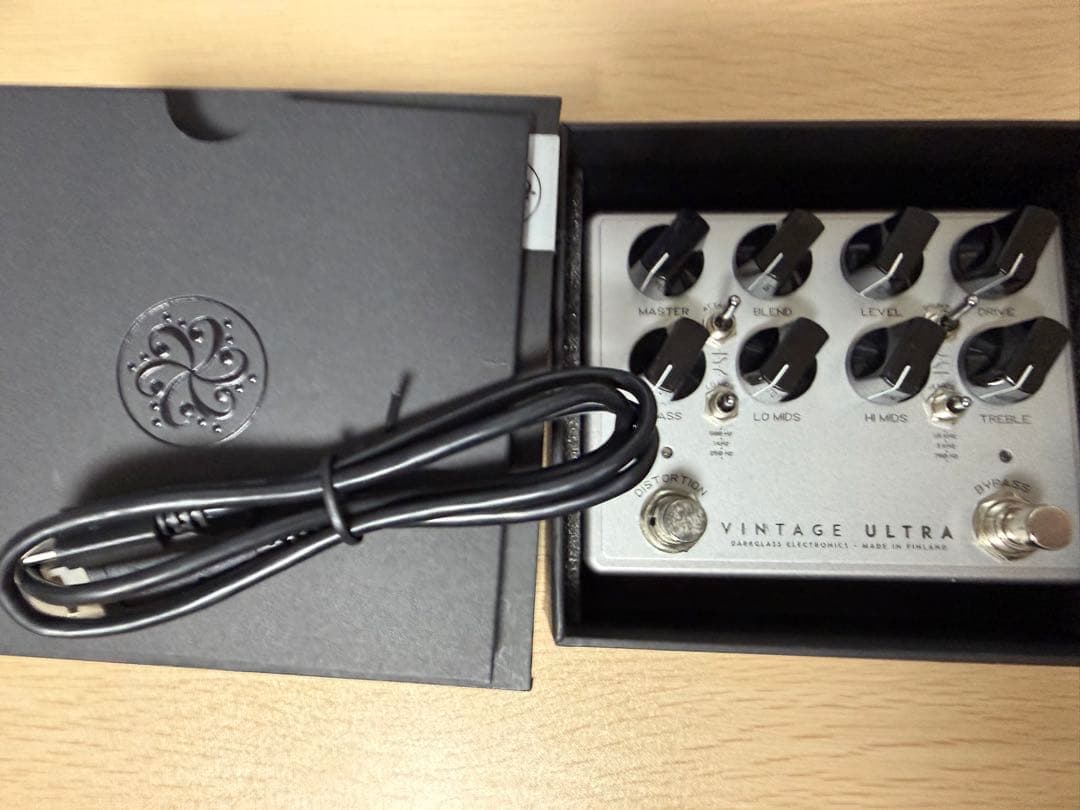 ベース Darkglass Vintage Ultra V2