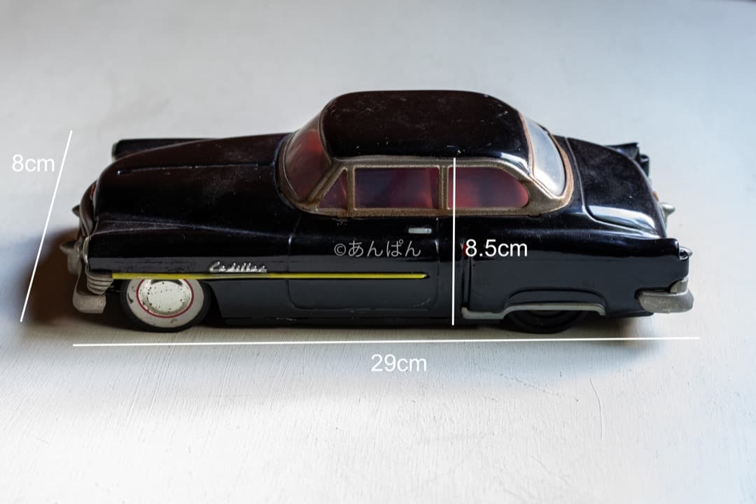 アンティーク　キャデラック 50sクラシックカー　置物　レトロ　レア　プラモデル