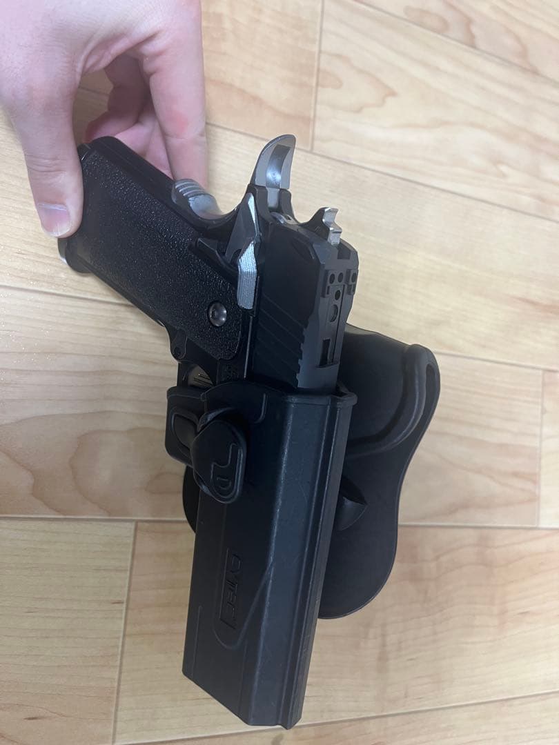 東京マルイ　ハイキャパDOR マガジン2本・ホルスター付き