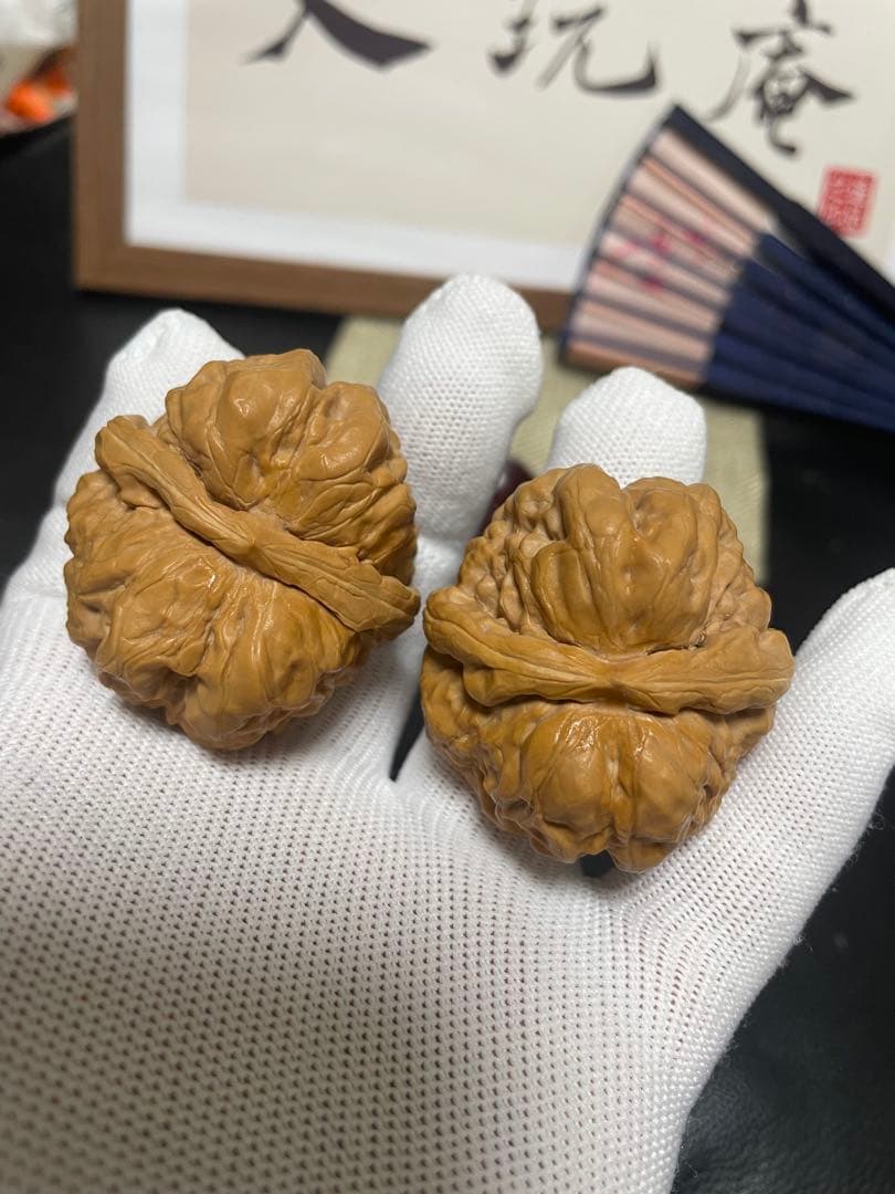 No.260遊ぶくるみ　文玩核桃 ❤️❤️❤️❤️三角箭毒蛙文玩袋　セット