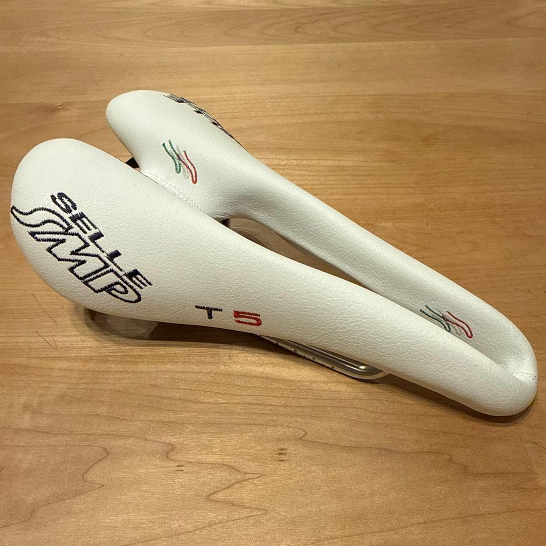 【新品未使用／定価3.3万】SELLE SMP T5トライアスロン TT サドル