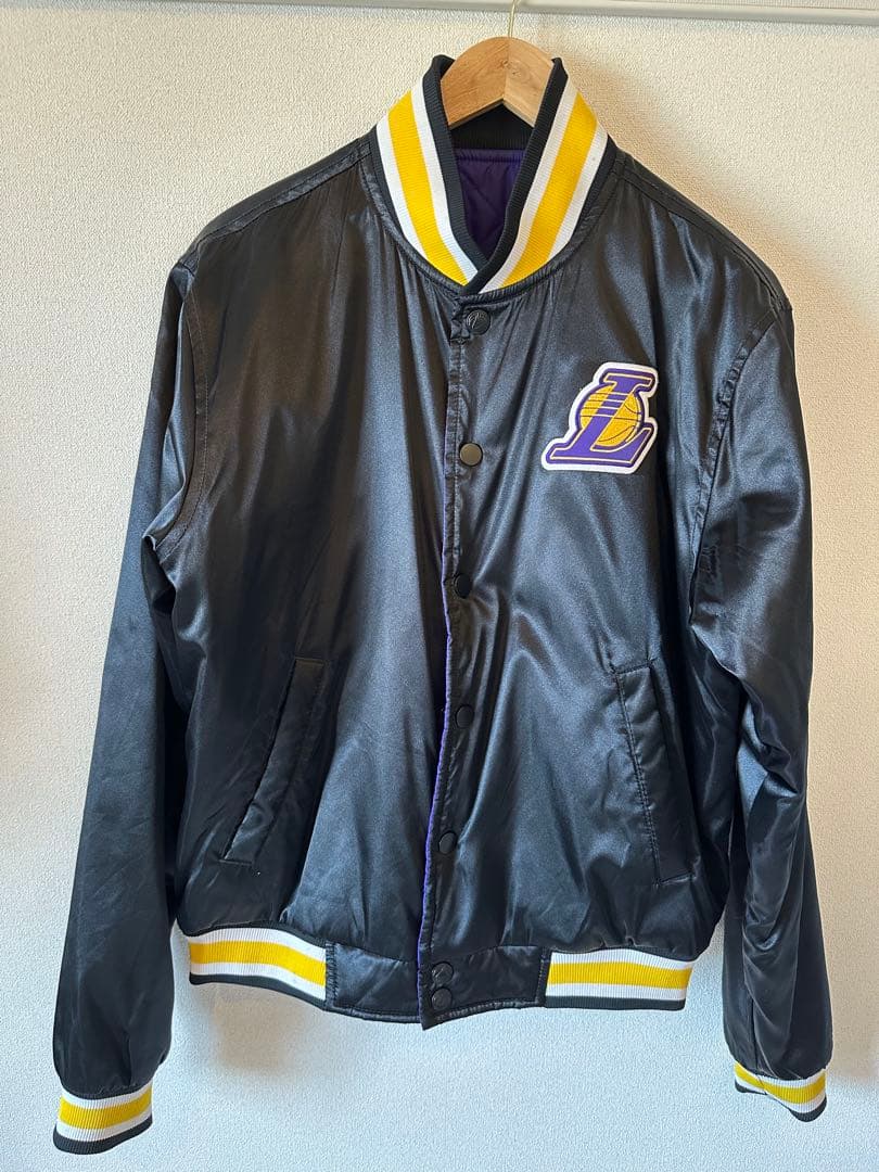 激レア NBA LAKERS 刺繍 スタジアムジャンバー