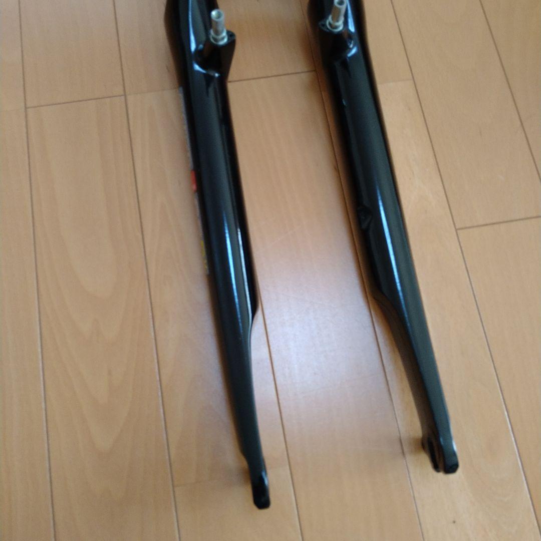 SR SUNTOUR 26インチ用サスペンションフォーク