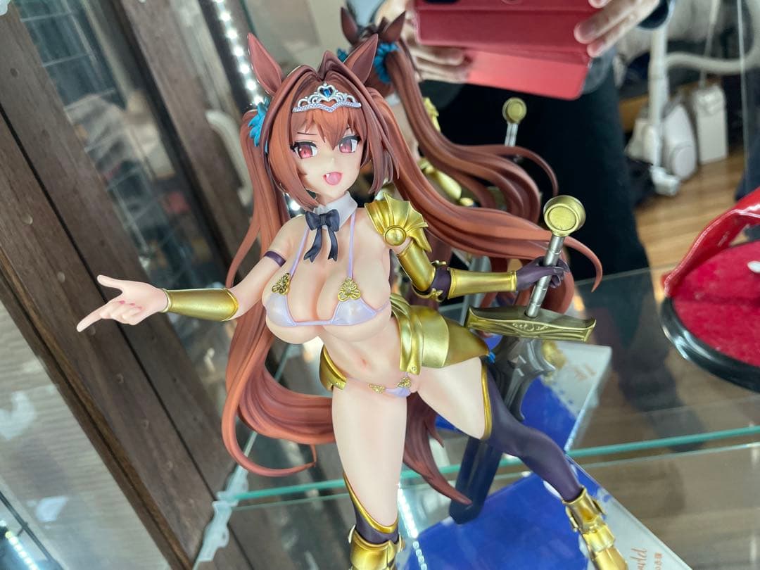 【正規品】ダイワスカーレット　ガレージキット　完成品ビキニアーマー　金鎧ver