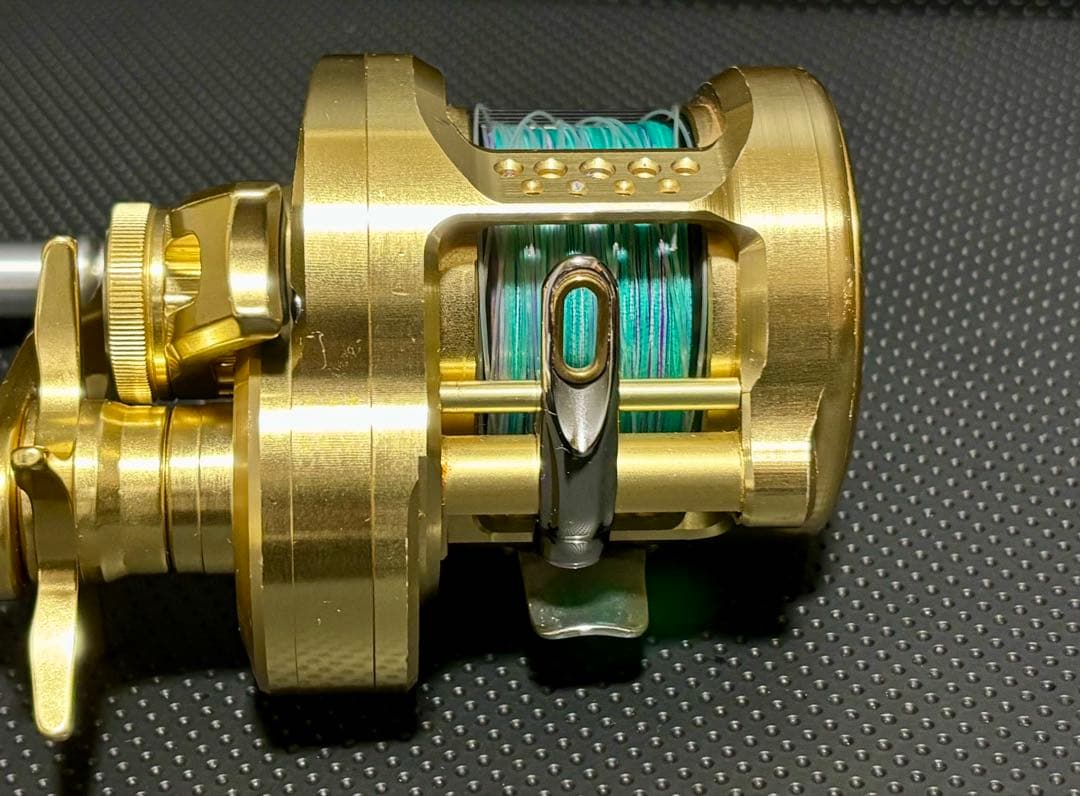 【西　昭 】22オシアコンクエスト300XG 箱説 純正ハンドル未使用