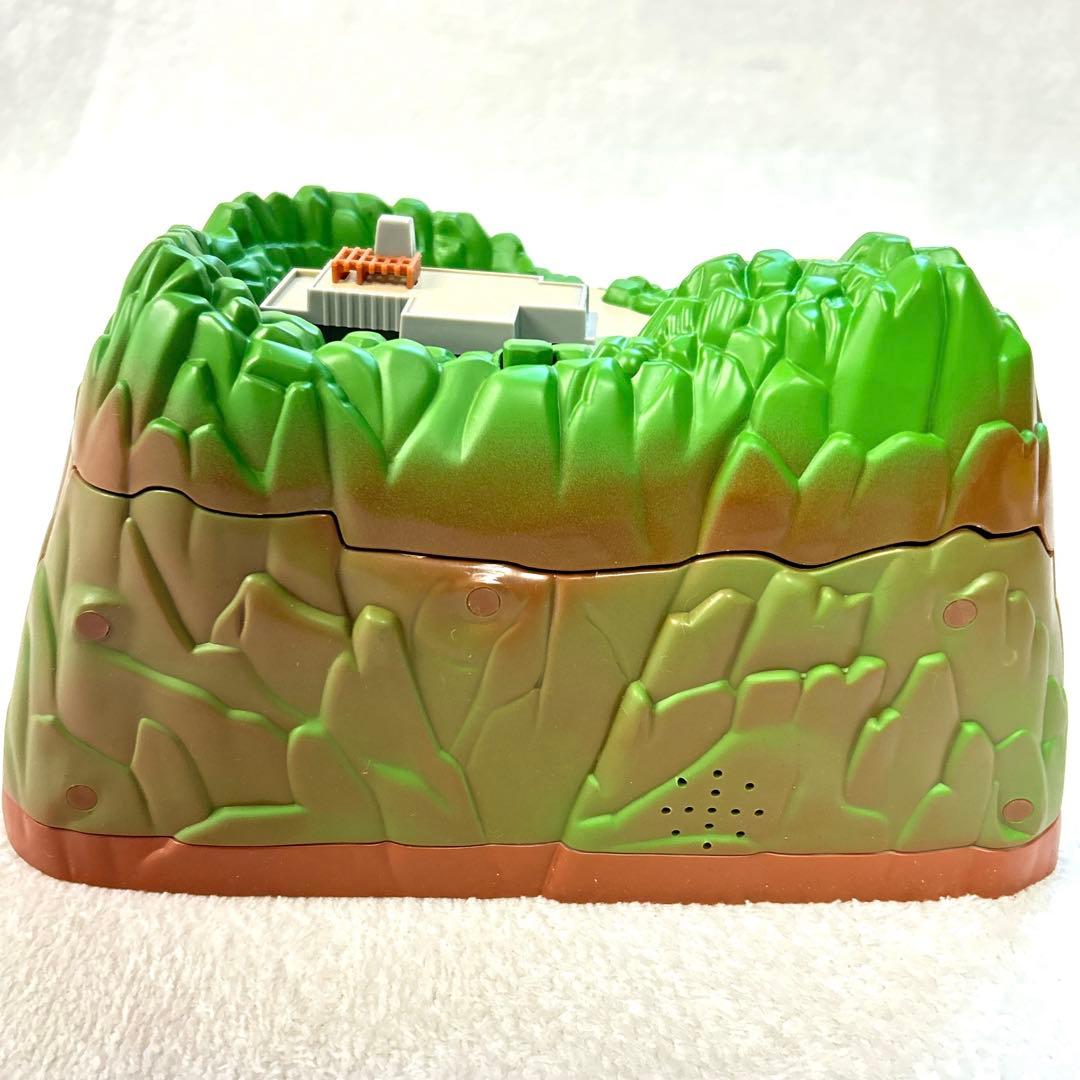 タカラ　サンダーバード　トレーシーアイランド　トランスフォーミング　プレイセット