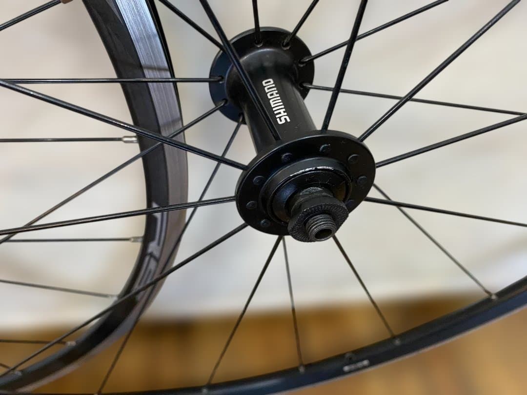 シマノ　 状態良し　WH-RS010 完組ホイール　前後