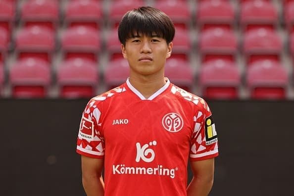 川崎颯太【新品】Mサイズ【公式】マインツ 24番 川崎颯太 ホームユニフォーム