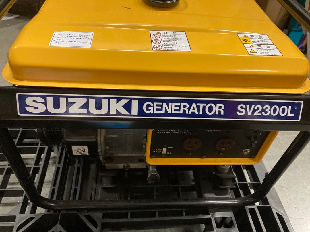 SUZUKI GENERATOR SV2300L ガソリンエンジン 発電機