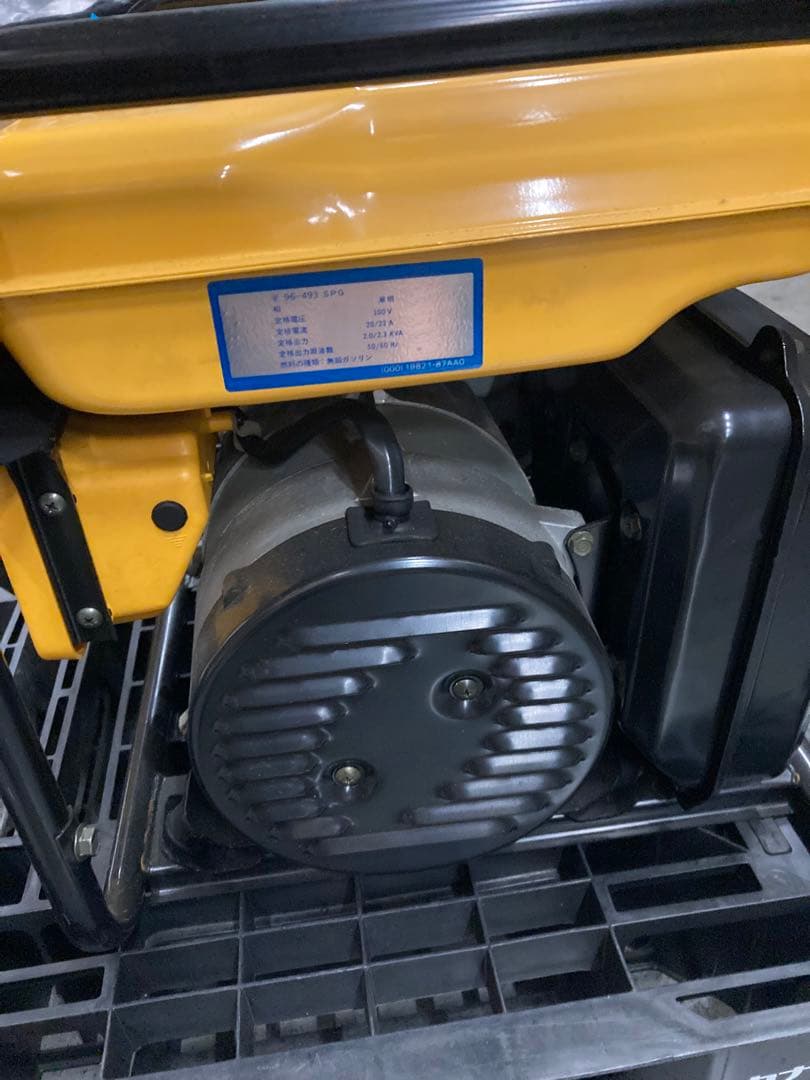 SUZUKI GENERATOR SV2300L ガソリンエンジン 発電機