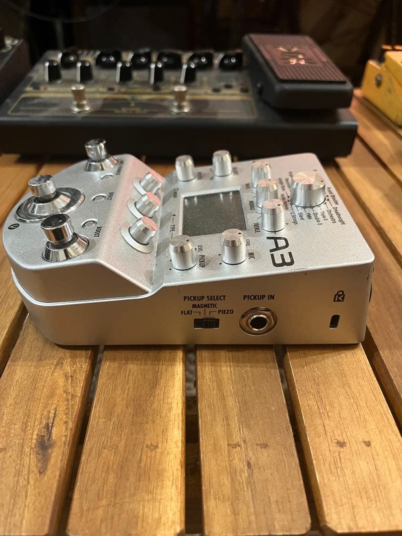 Zoom A3 ギターエフェクター