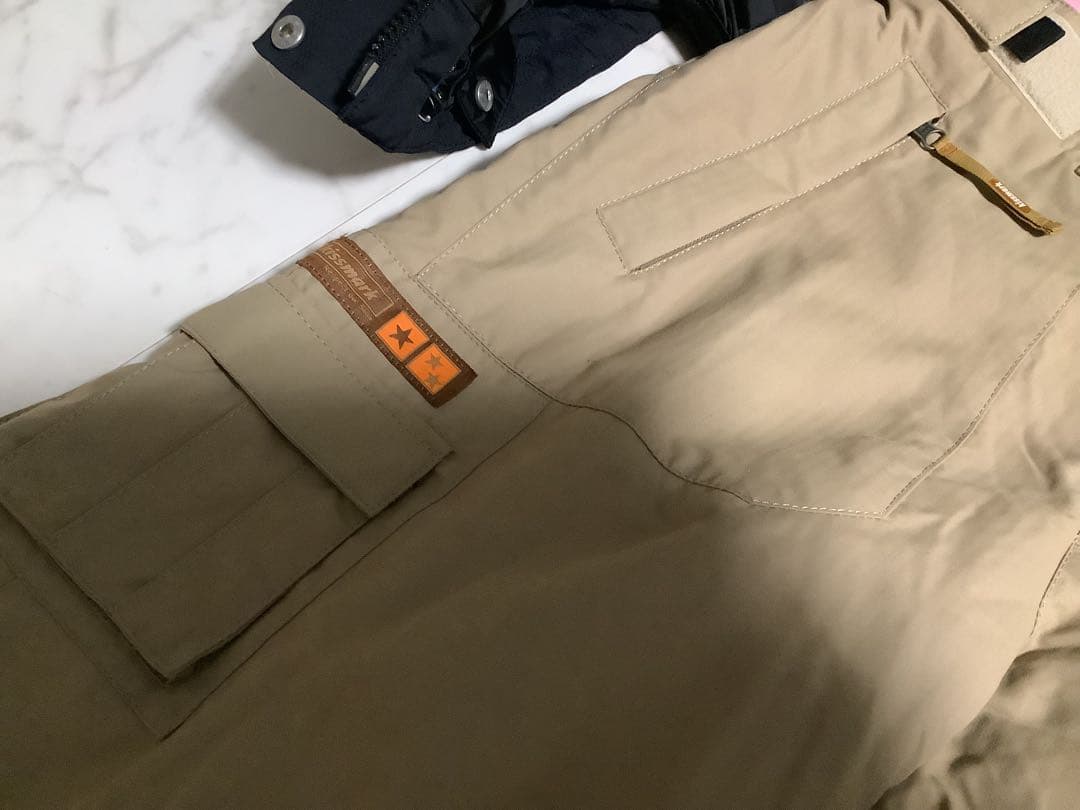 スノーボードウェアセット　キスマーク　ウェアM パンツL　レディース