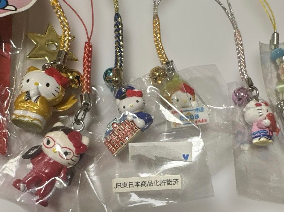 ハローキティ　キティ　ご当地　根付け　ストラップ　まとめ売り　ごくせん　東京駅