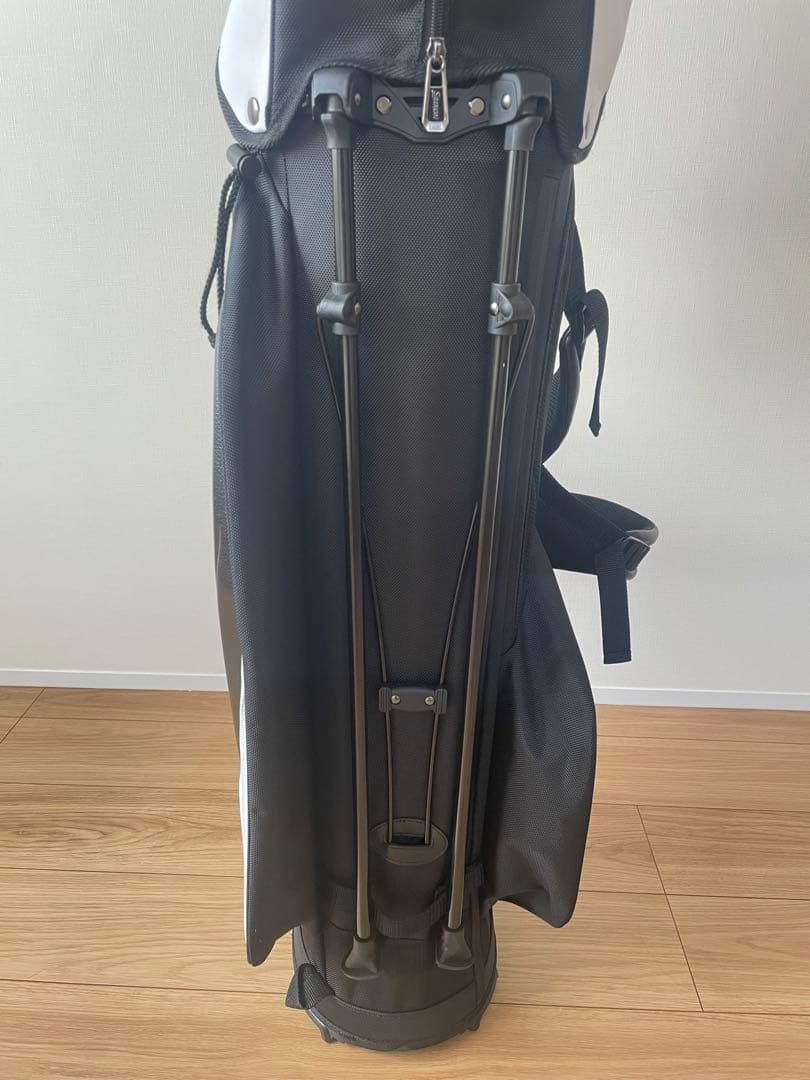 スリクソン ツアー限定【完売品】2025年モデル スタンド式キャディバッグ