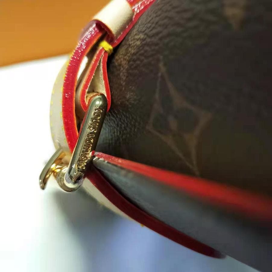 【美品】ルイヴィトンモノグラム エテュイ 3モントルM47530 ウォッチケース