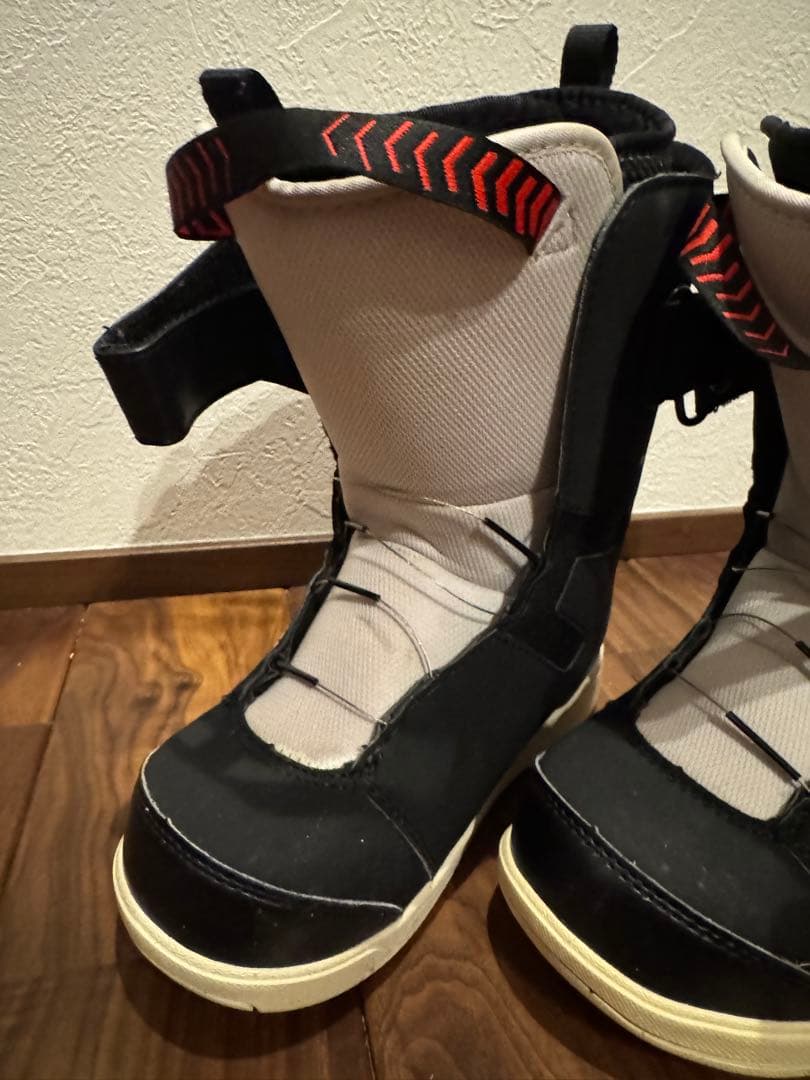 ディーラックス　キッズスノボードブーツ　21.5 最終