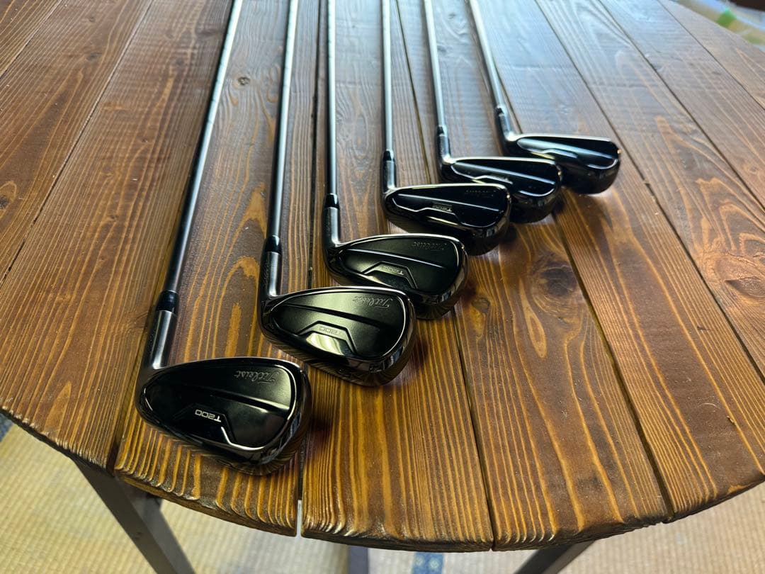 タイトリスト　T200ブラックアイアン6本セット　2023年