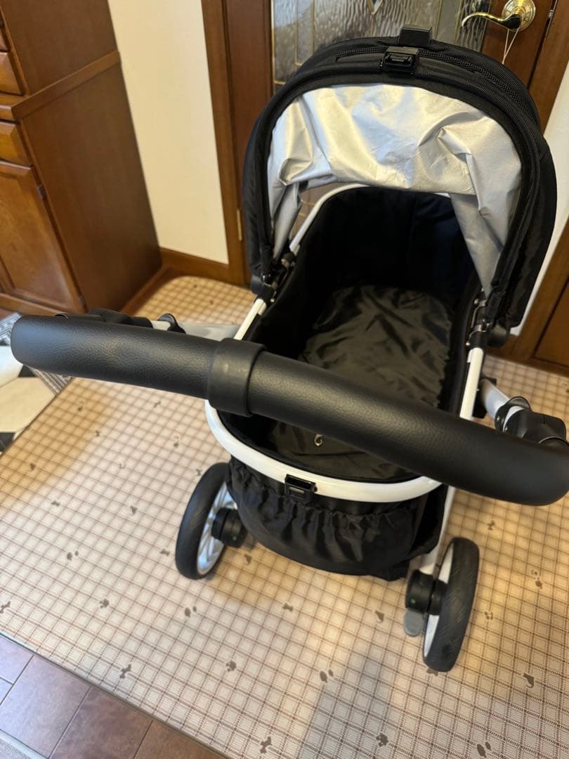 Petique ペットカート ブラック/ホワイト