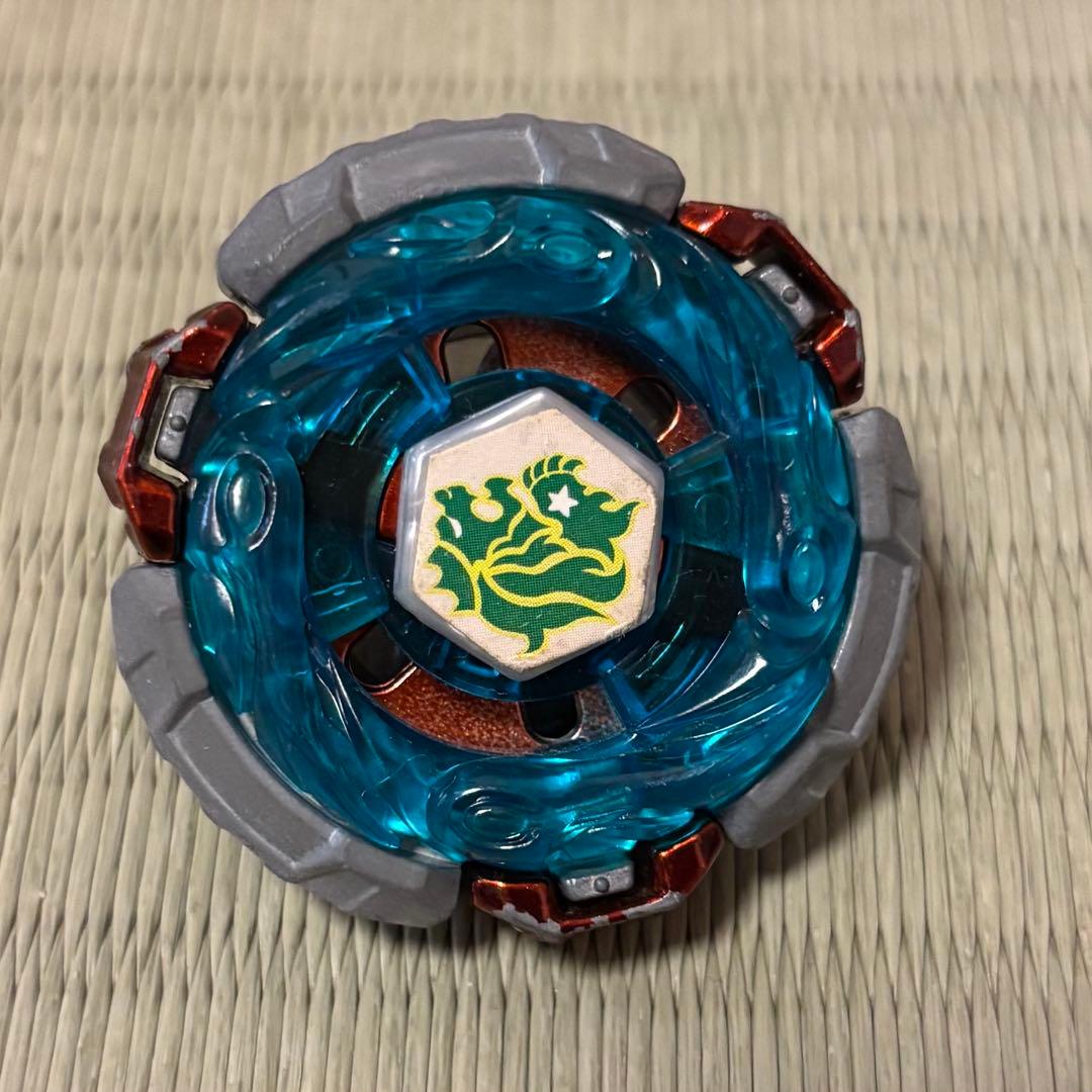 メタルファイトベイブレード　最強3個セット　改造してます