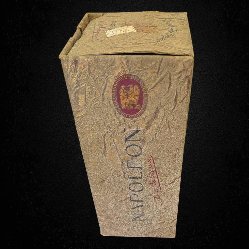 【未開栓】古酒 ナポレオン サリニャック コニャック 箱付き