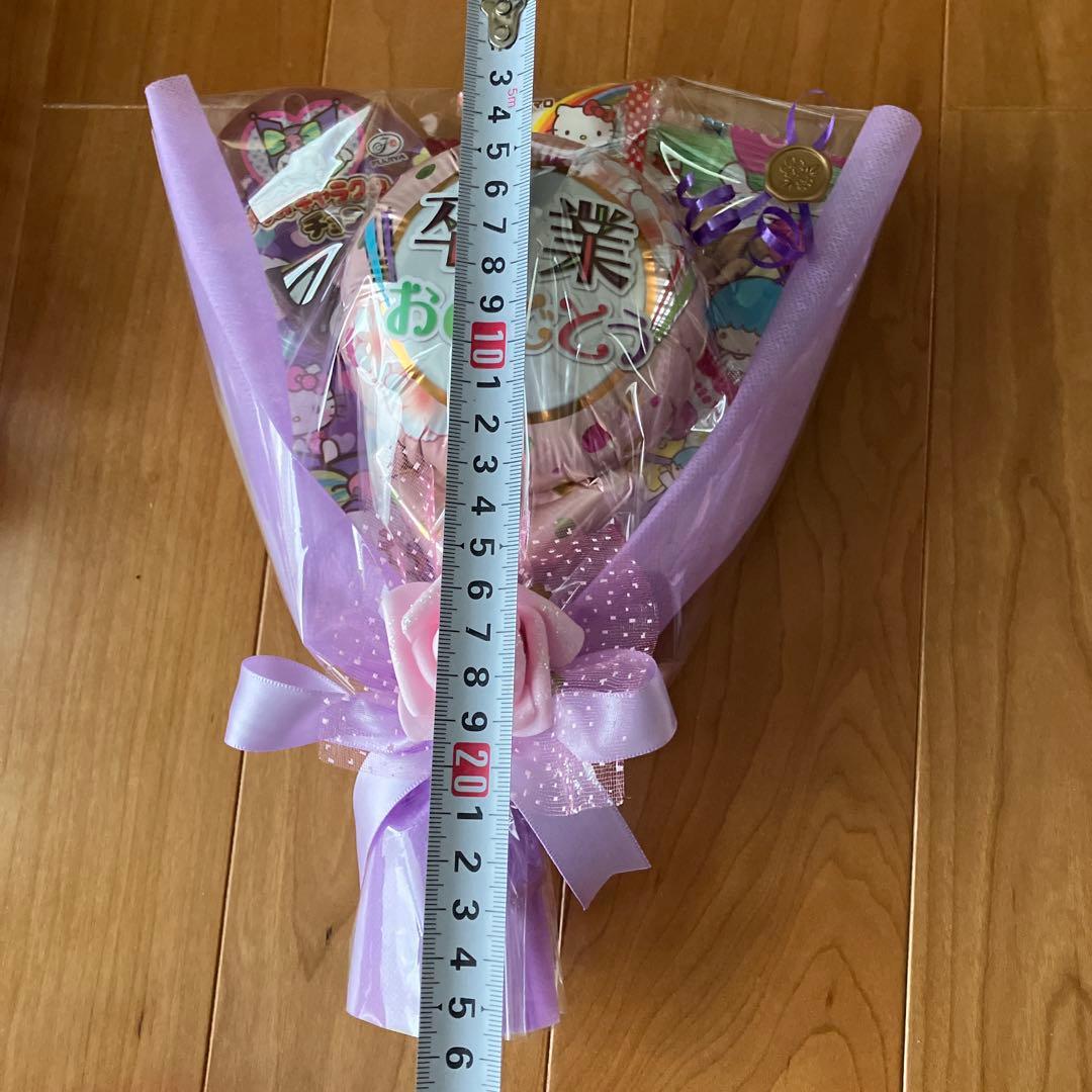 mimi様オーダー品　バルーンブーケ　お菓子　サンリオ　卒園　卒業
