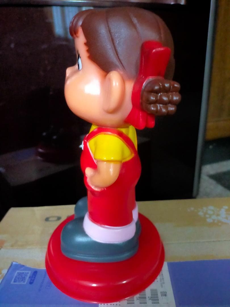 不二家　ペコちゃん貯金箱　人形　赤台