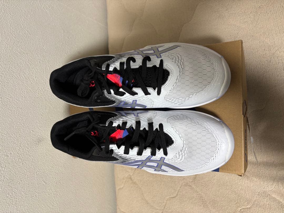 シューズ v-swift ff 4