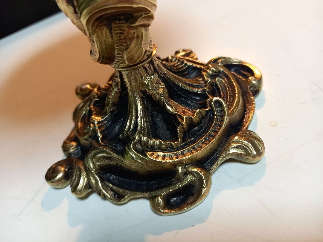 イタリア製　アンティーク　バロック　テーブル　トレー　重厚　無垢　真鍮製