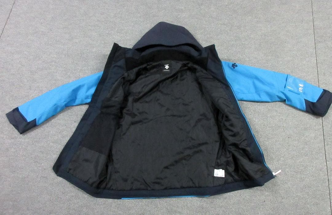 デサント　Lサイズ　スキーウェア　上下セット