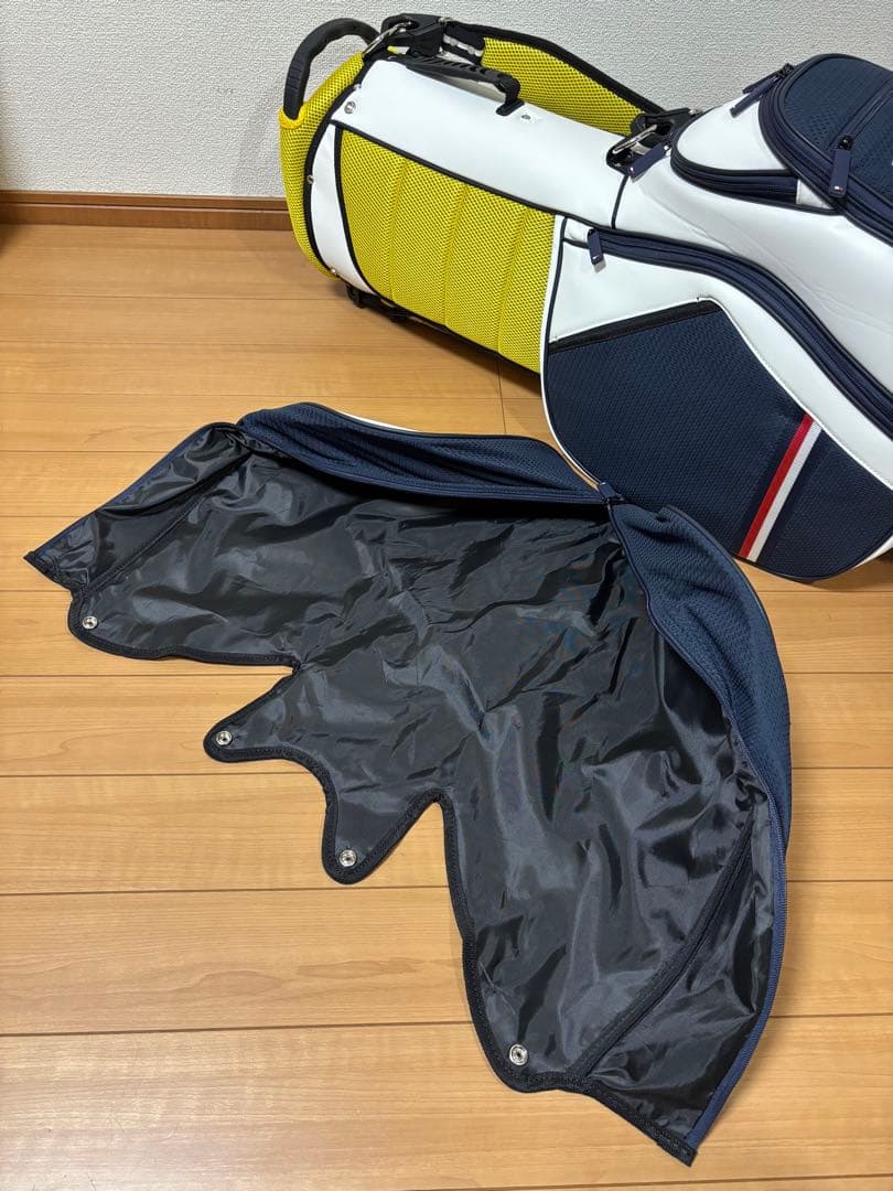 トミーヒルフィガー スタンドキャディバッグ 新品未使用