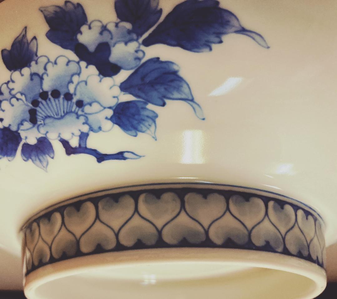 【真作保証】 市川龍仙 色鍋島 色絵唐花文 七寸皿