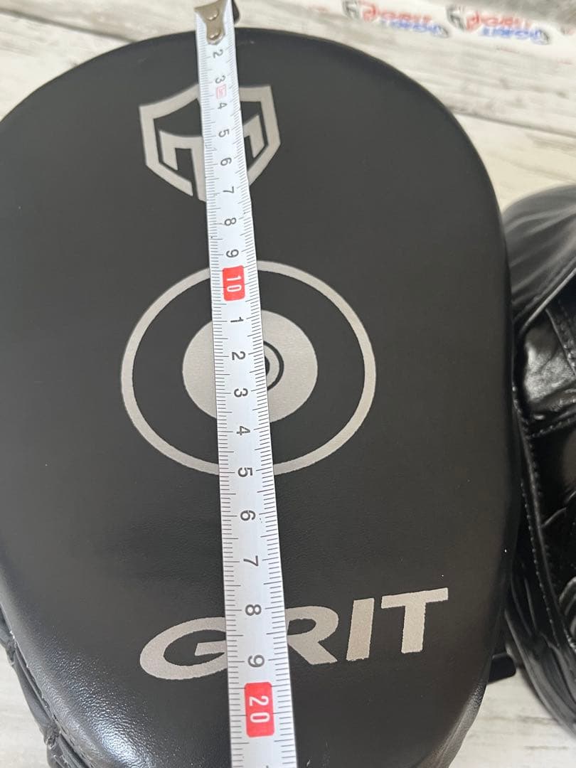GRIT 本革　ブラック パンチングミット 新品