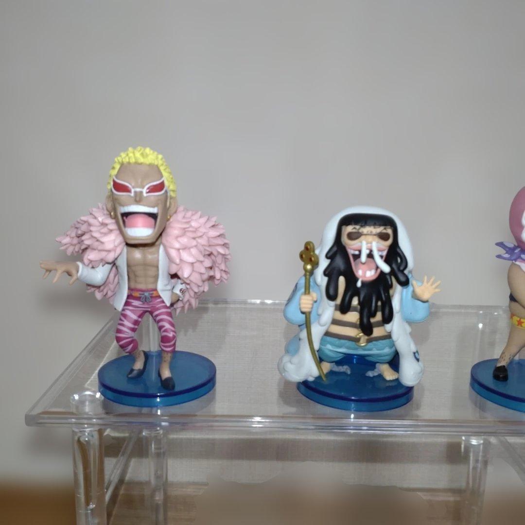ワンピース　ワールドコレクタブルフィギュア　ドン・キホーテファミリー
